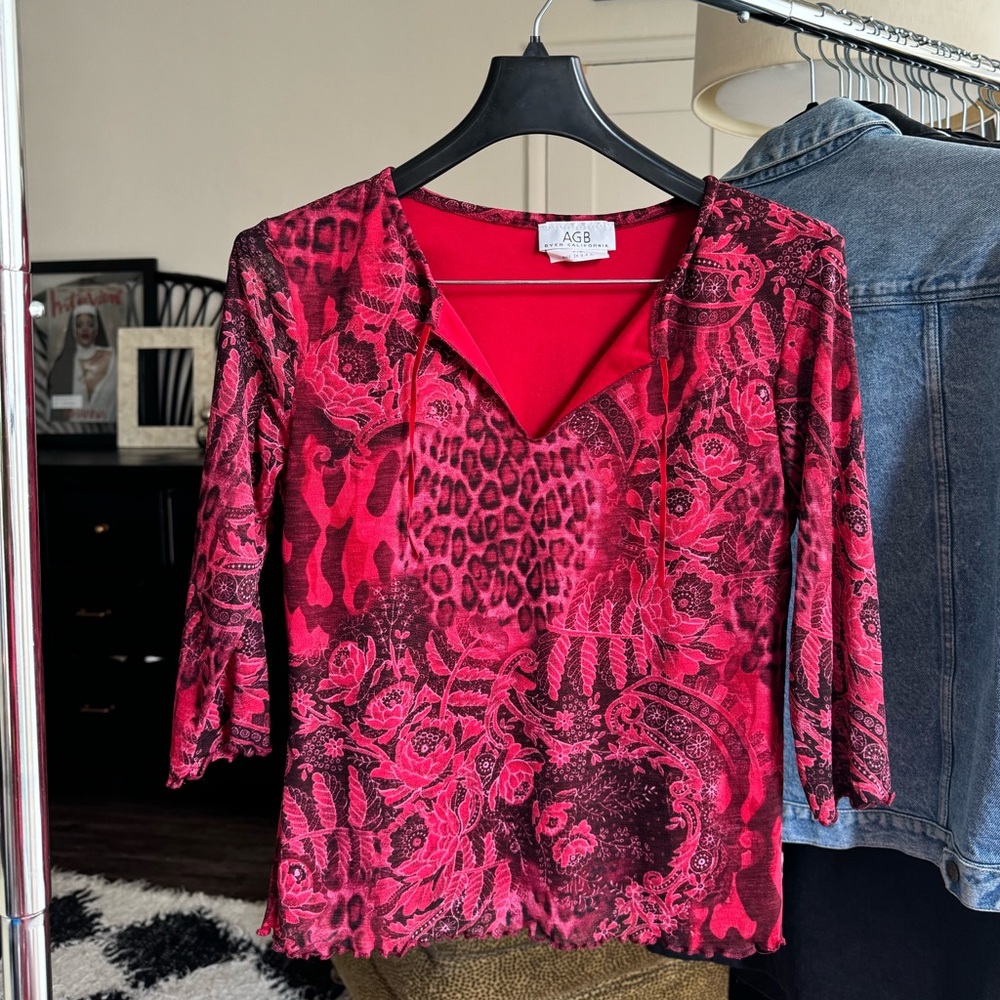AGB Women's Red Patterned Top